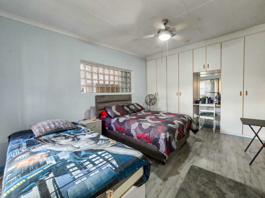 3 Bedroom Property for Sale in Stilbaai Wes Western Cape